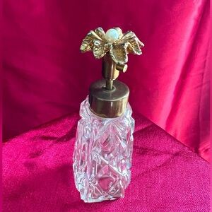 Vintage Japan rice-etched Crystal 
Perfume Bottle Gold toned flower w/Faux Pearl
